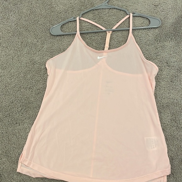 Nike Women’s tank top - Picture 3 of 4